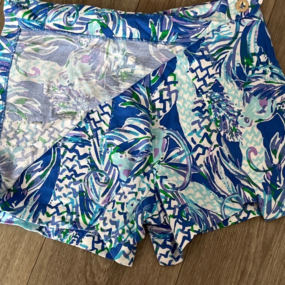 Lilly Pulitzer Skort Size 4 - Picture 2 of 5